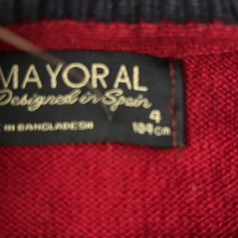 NWT Boys Mayoral Sweater in Cranberry Red/Navy trim Size 4. Round neck